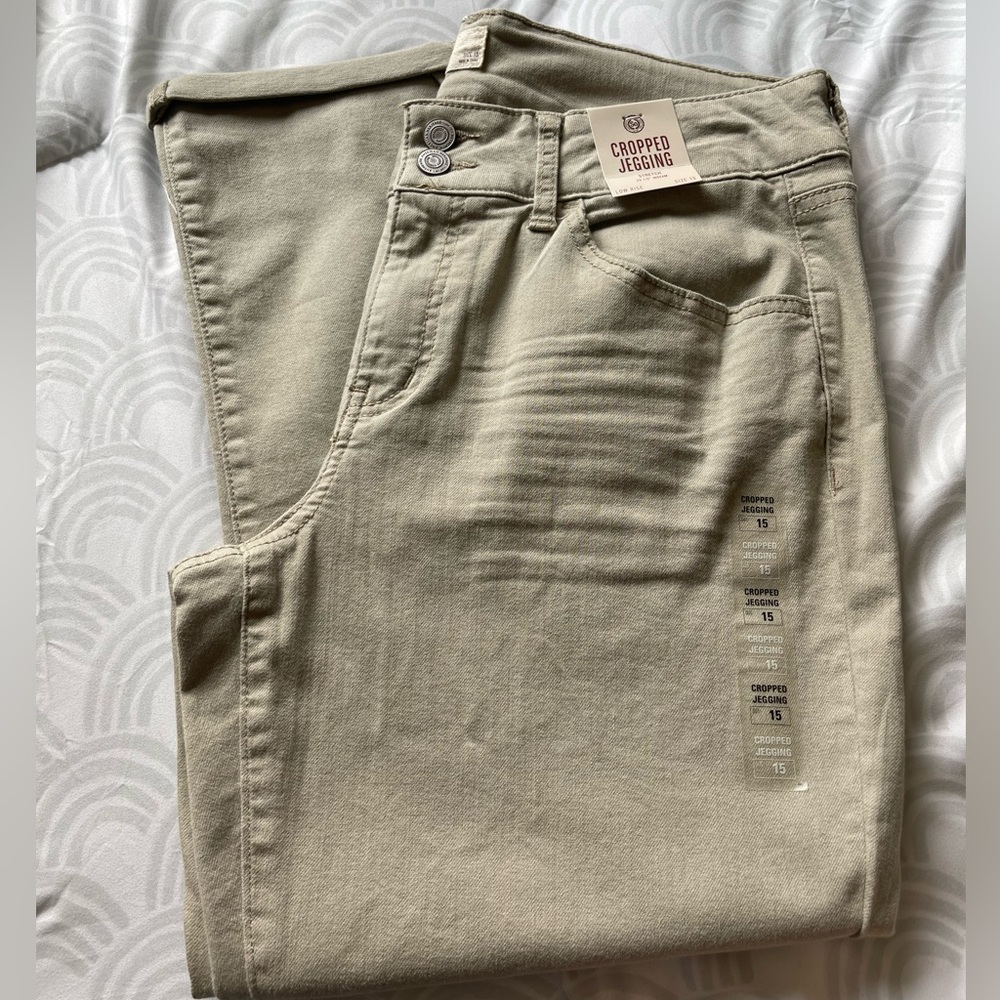 Tan cropped jeans